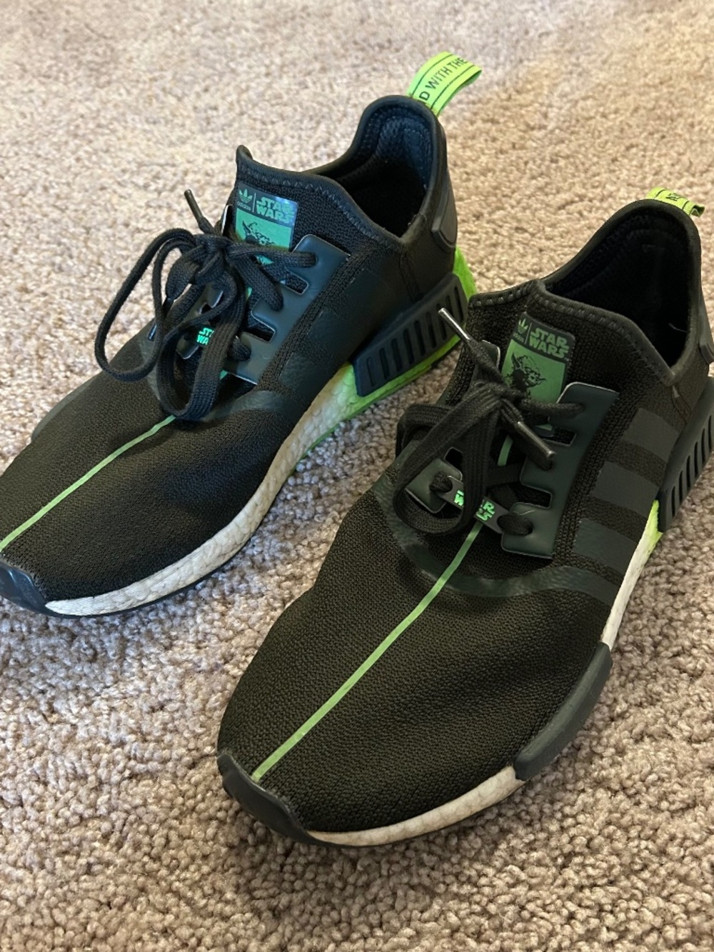 Adidas Star Wars X NMD_R1 Yoda Sneakers Black and Green Men’s Size 10.5